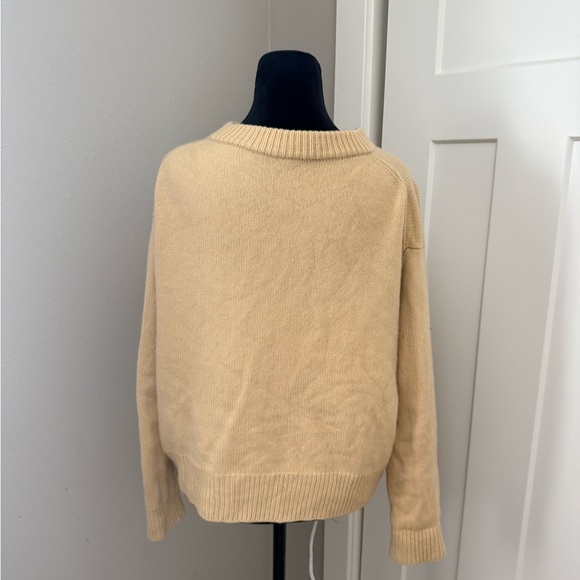 Vince Cashmere Beige Tan Sweater Small - Picture 3 of 7